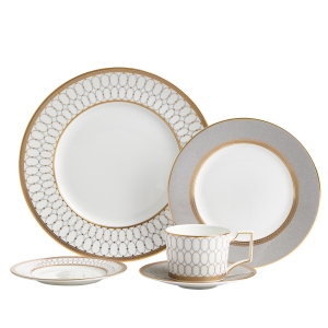 Wedgwood Renaissance Grey 5 Piece Setting