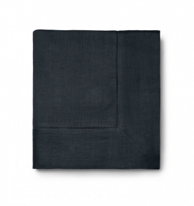 Sferra Festival - Black Oblong Tablecloth - 66 x 140