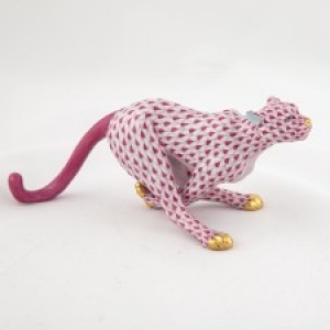 Herend Small Cheetah - Raspberry