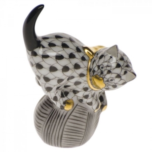 Herend Mischievous Cat Black