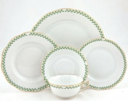 Herend Green Laurel Dinnerware