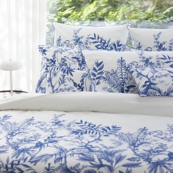 Le Jacquard Francais Jardin D'Eden Bed Collection