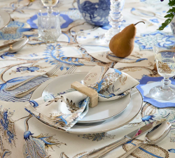 Sferra Pondicherry Sea Table Linens