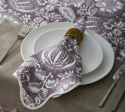 Matouk Granada Thistle Table Linens