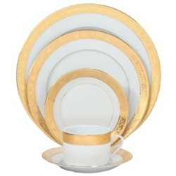 Philippe Deshoulieres Carat Gold