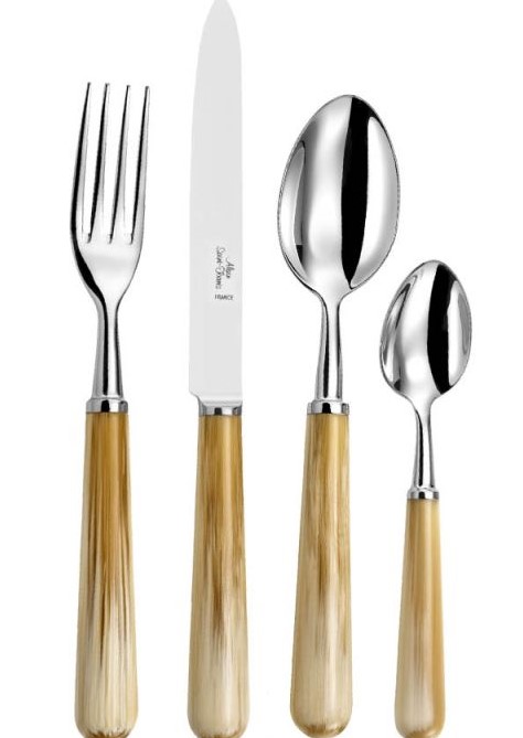Alain Saint Joanis Basic Blond Horn Stainless Setting