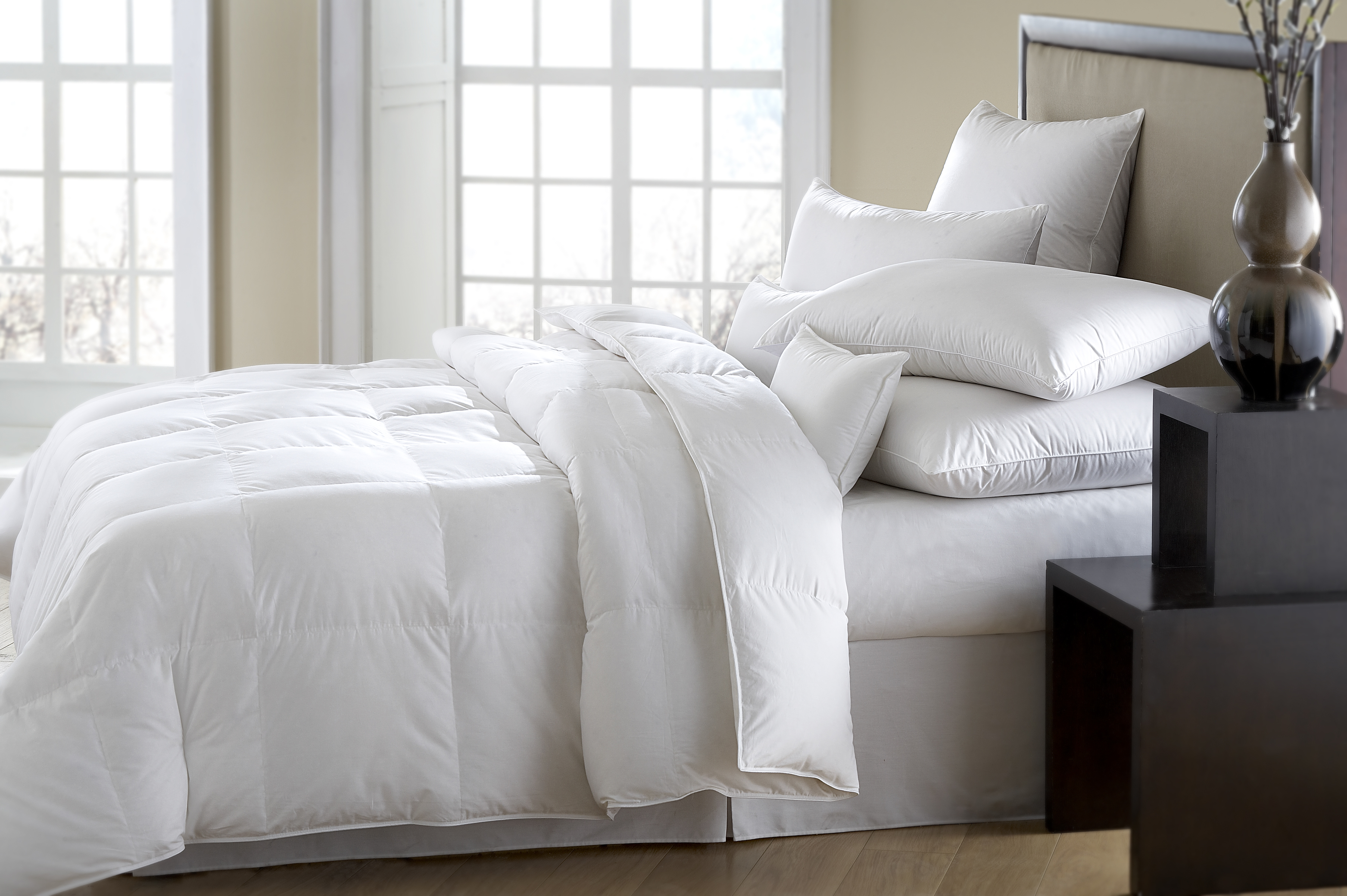 Downright Mackenza King Comforter 32 Oz Fill Wt