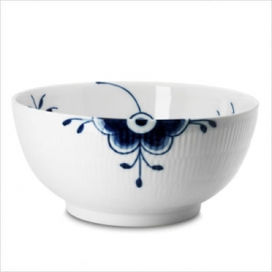 Royal Copenhagen Blue Fluted Mega Large Deep Serving Bowl - 13 Cup