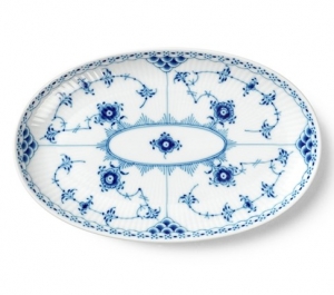 Royal Copenhagen Blue Fluted Half Lace Assiette - 9"
