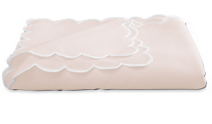Matouk Savannah Gardens Pink Matouk Savannah Gardens Tablecloth Pink - 68 x 162