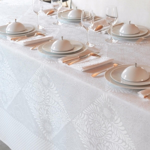 Le Jacquard Francais Bosphore Blanc Tablecloth - 69" x 126"