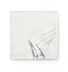 Sferra Favo Ivory Full/Queen Coverlet - 96x100