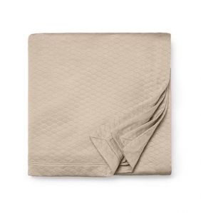 Sferra Favo Latte Full/Queen Coverlet - 96x100