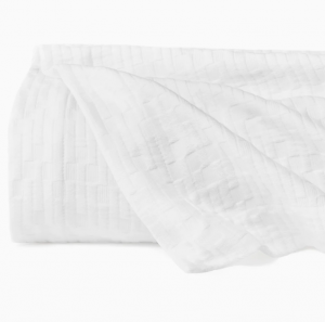 Sferra Lecce White Full/Queen Coverlet 96X100