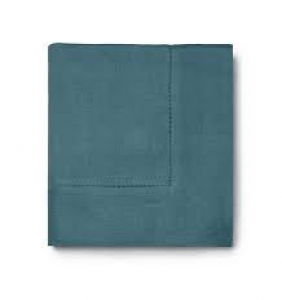 Sferra Festival - Peacock Oblong Tablecloth - 66 x 106