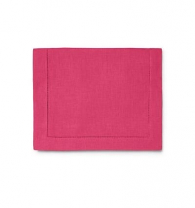 Sferra Festival - Raspberry Table Runner - 15 X 108