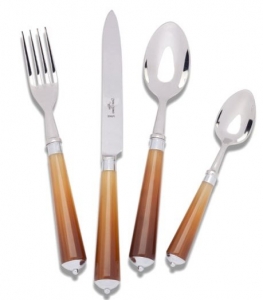 Alain Saint Joanis Julia Dark Horn 5 Piece Setting