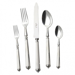 Alain Saint Joanis Moire 5 Piece Setting