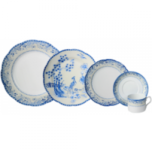 Mottahedeh Virginia Blue Five Piece Place Setting (plain center bread plate)