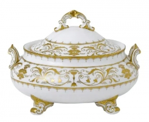 Royal Crown Derby Darley Abbey White Covered Vegetable Dish