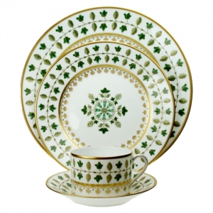 Haviland Parlon  Matignon Green Five Piece Place Setting