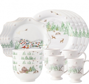 Juliska Berry & Thread North Pole 16 Piece Set
