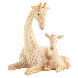 Herend Mother & Baby Giraffe - Butterscotch