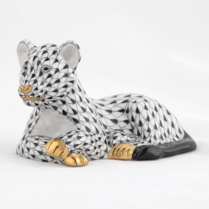 Herend Young Lion - Black