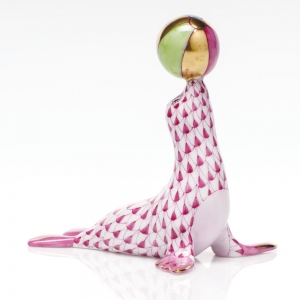 Herend Sea Lion With Ball - Raspberry
