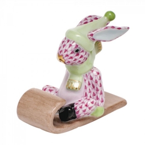 Herend Sledding Bunny - Raspberry