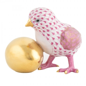 Herend Baby Chick w/ Egg Raspberry