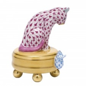 Herend Playing Cat and Mouse Raspberry with Blue