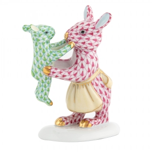 Herend Mother Bunny with Child Raspberry with Green