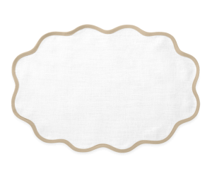 Matouk Scallop Edge Oval Placemat Oat - Set of 4