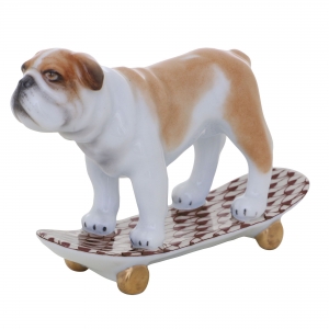 Herend Skateboarding Bulldog - Chocolate