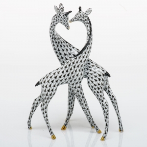 Herend Pair Of Giraffes - Black