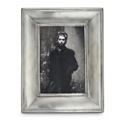 Match Pewter Como Rectangle Frame - Medium - 3.8" X 6"
