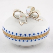 Herend Round Box With Bow - Sapphire