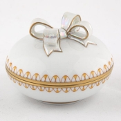 Herend Round Box With Bow - Butterscotch