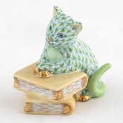 Herend Cat on Books - Key Lime